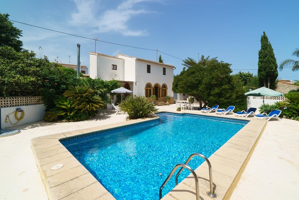 Ferienwohnung für 6 Personen ca. 100 mÂ² in Jávea, Costa Blanca: 3 Schlafzimmer, 2 Badezimmer, Sat-TV, Spülmaschine, Pool, Strand 5 km, Waschmaschine, Hund erlaubt