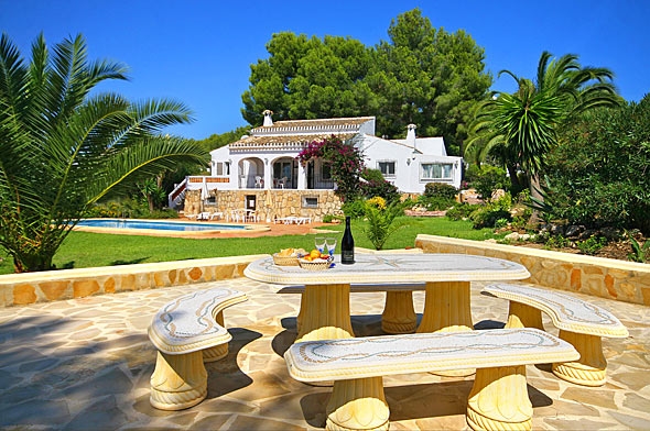 Ferienwohnung für 6 Personen ca. 120 mÂ² in Jávea, Costa Blanca: 3 Schlafzimmer, 1 Badezimmer, Kamin, Sat-TV, Spülmaschine, Pool, Strand 5 km, abgeschl. Grundstück, Waschmaschine