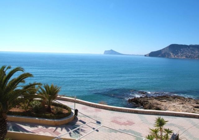 Ferienwohnung für 4 Personen ca. 80 mÂ² in Calpe, Costa Blanca: 2 Schlafzimmer, 1 Badezimmer, Spülmaschine, Strand 100 m, Waschmaschine, Hund erlaubt