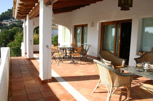 Ferienhaus mit Pool für 4 Personen ca. 140 mÂ² in Moraira, Costa Blanca: 2 Schlafzimmer, 1 Badezimmer, Sat-TV, Spülmaschine, Pool, Strand 50 km, abgeschl. Grundstück, Waschmaschine