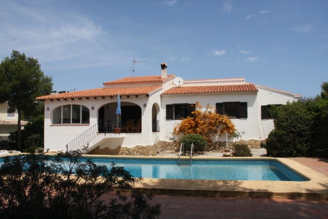 Ferienwohnung für 8 Personen ca. 130 mÂ² in Moraira, Costa Blanca: 4 Schlafzimmer, 2 Badezimmer, Spülmaschine, Pool, Strand 5 km, Waschmaschine, Hund erlaubt