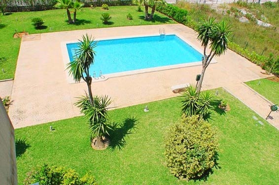 Ferienwohnung für 4 Personen in Oliva, Valencia (Costa del Azahar): 2 Schlafzimmer, 1 Badezimmer, Spülmaschine, Sauna, gemeinschaftliches Schwimmbad, Strand 1000 m, Waschmaschine