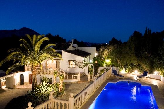 Ferienhaus mit Pool für 14 Personen ca. 420 mÂ² in Jávea, Costa Blanca: 7 Schlafzimmer, 2 Badezimmer, Klimaanlage, Sat-TV, Spülmaschine, Pool, Strand 5 km, abgeschl. Grundstück, Waschmaschine
