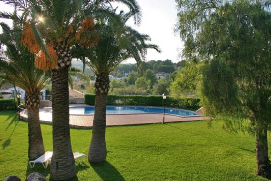 Ferienhaus für 8 Personen ca. 180 mÂ² in Moraira, Costa Blanca: 4 Schlafzimmer, 2 Badezimmer, Sat-TV, Spülmaschine, gemeinschaftliches Schwimmbad, Strand 2 km, Waschmaschine