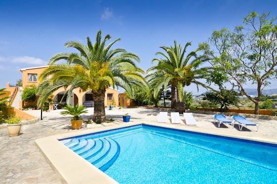 Ferienwohnung für 8 Personen ca. 220 mÂ² in Benissa, Costa Blanca: 4 Schlafzimmer, 2 Badezimmer, Spülmaschine, Pool, Strand 5 km, abgeschl. Grundstück, Waschmaschine, Hund erlaubt