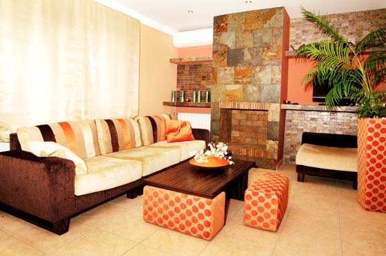 Ferienhaus mit Pool für 6 Personen ca. 130 mÂ² in Moraira, Costa Blanca: 3 Schlafzimmer, 2 Badezimmer, Klimaanlage, Sat-TV, Spülmaschine, Pool, Strand 5 km, Waschmaschine