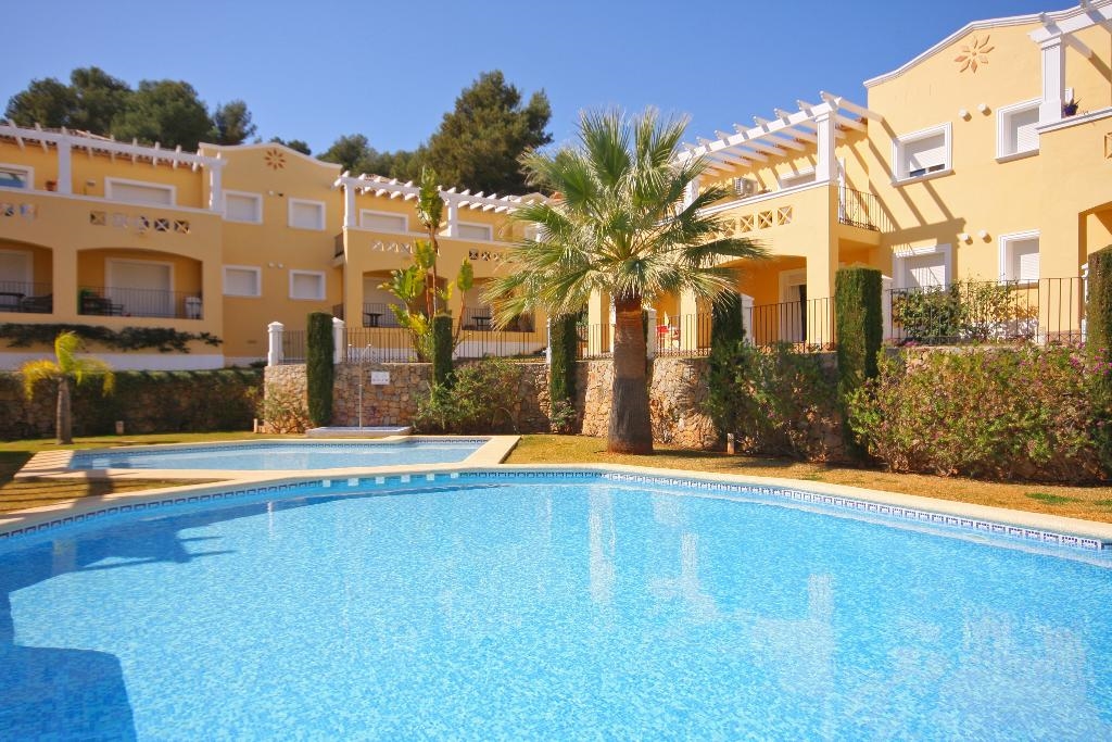 Ferienwohnung für 4 Personen ca. 65 mÂ² in Dénia, Costa Blanca: 2 Schlafzimmer, 1 Badezimmer, gemeinschaftliches Schwimmbad, Whirlpool, Strand 10 km, Waschmaschine