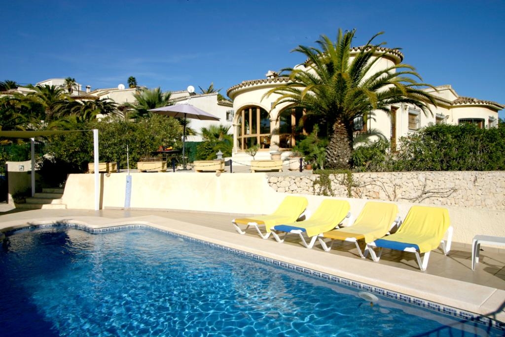 Ferienwohnung für 4 Personen ca. 100 mÂ² in Moraira, Costa Blanca: 2 Schlafzimmer, 1 Badezimmer, Sat-TV, Pool, Strand 3 km, Waschmaschine