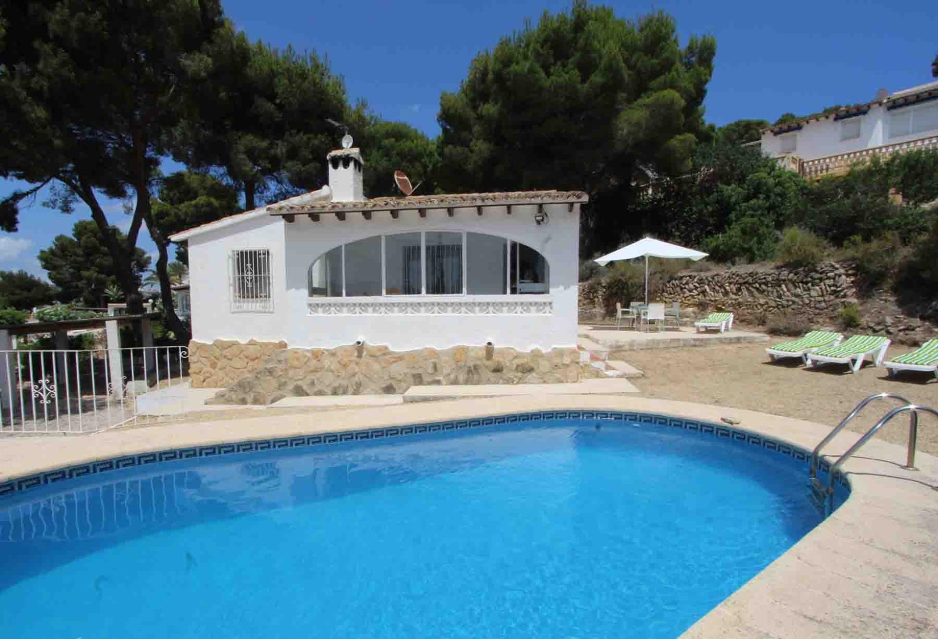 Ferienwohnung für 4 Personen ca. 80 mÂ² in Moraira, Costa Blanca: 2 Schlafzimmer, 1 Badezimmer, Sat-TV, Pool, Strand 5 km, Waschmaschine