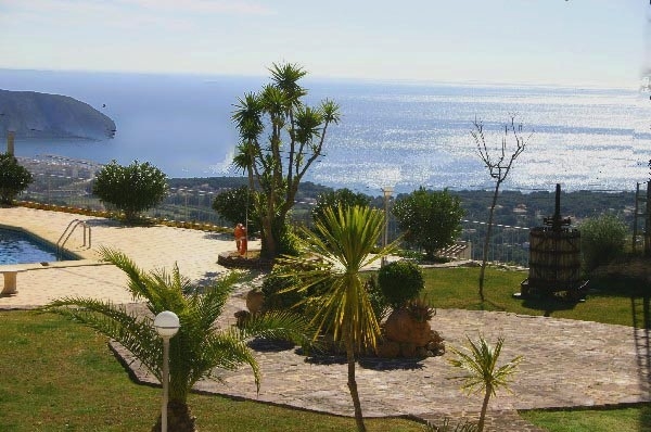 Ferienhaus für 6 Personen ca. 100 mÂ² in Moraira, Costa Blanca: 3 Schlafzimmer, 1 Badezimmer, Spülmaschine, gemeinschaftliches Schwimmbad, Strand 5 km, Waschmaschine