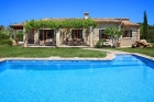 Can Roig,&nbsp;Cette villa en pierre,...
