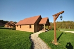 <u>Maisonnette «type Poons</u>» : pour 4 personnes 52 m<sup>2 </sup>comprenant :, Saint Fargeau en Puisaye