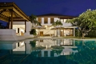 Bahagia,&nbsp;Cette luxueuse villa...