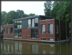 houseboatrental@zeelandnet.nl,&nbsp;


Slapen op het water...