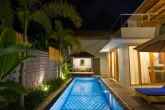 Villa Travis 2